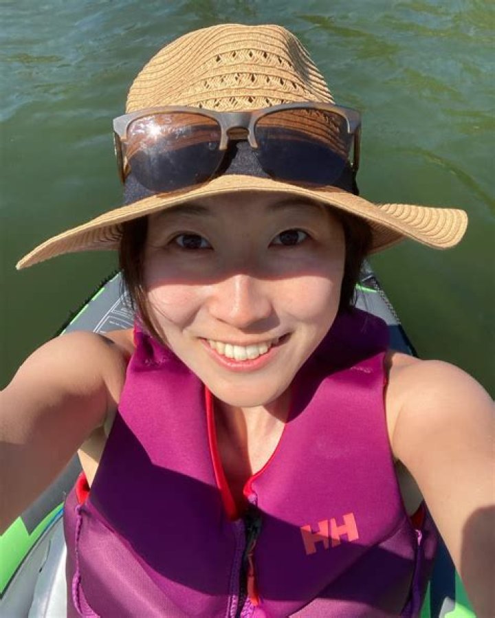 Aya Hitakayama: The Rising Star in the World of Entertainment