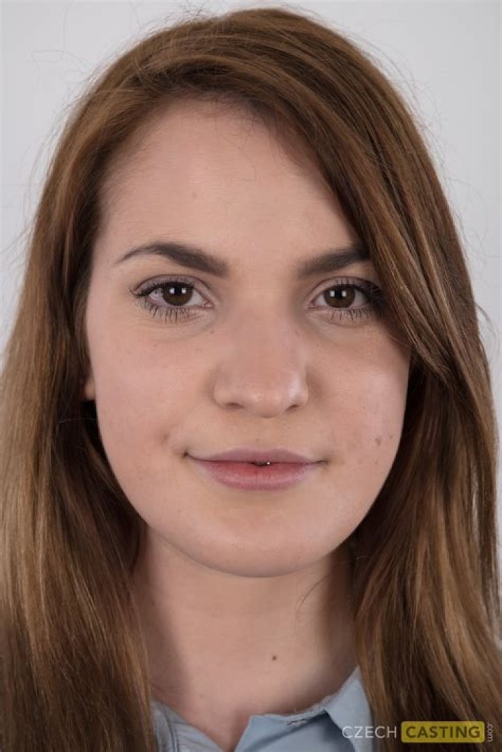 Casting Czech Pics: A Comprehensive Guide to Captivating Photography