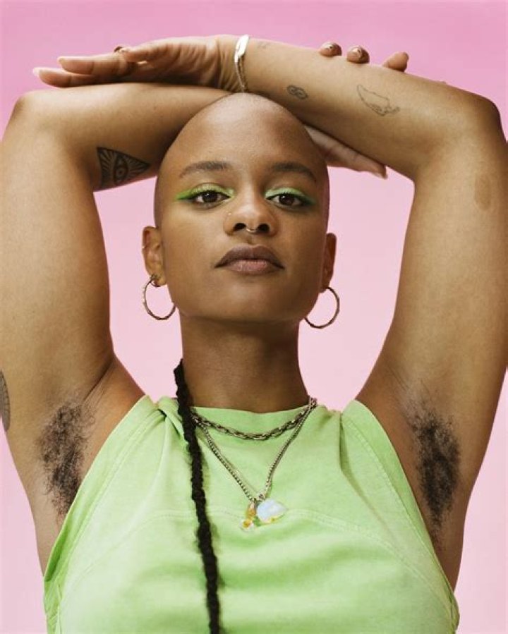 Chicas Peludas: Embracing Natural Beauty and Breaking Stereotypes