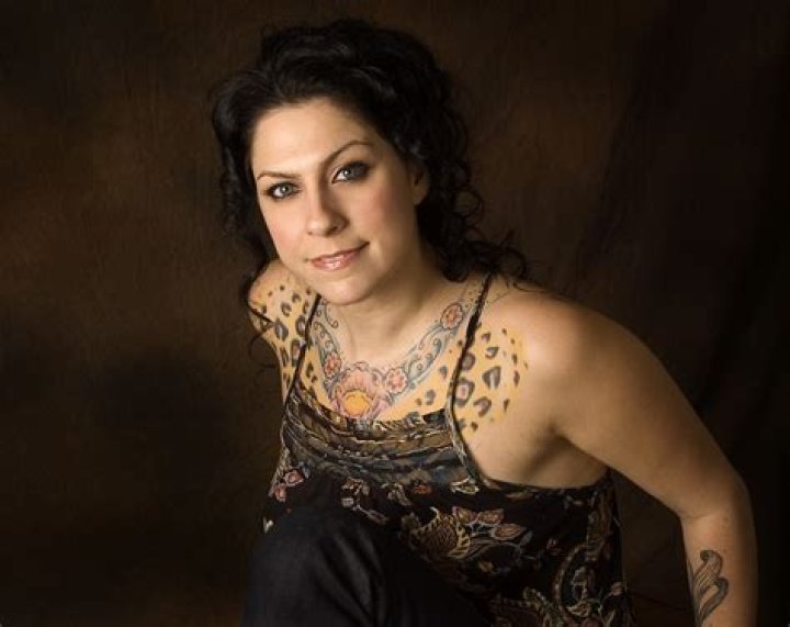 Danielle on American Pickers: Burlesque Background and Impact on the Show