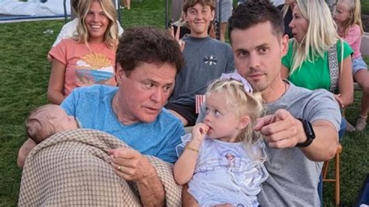 Exploring the Dynamic Duo: Donny Osmond and Chris - A Journey Through Their Careers and Friendship