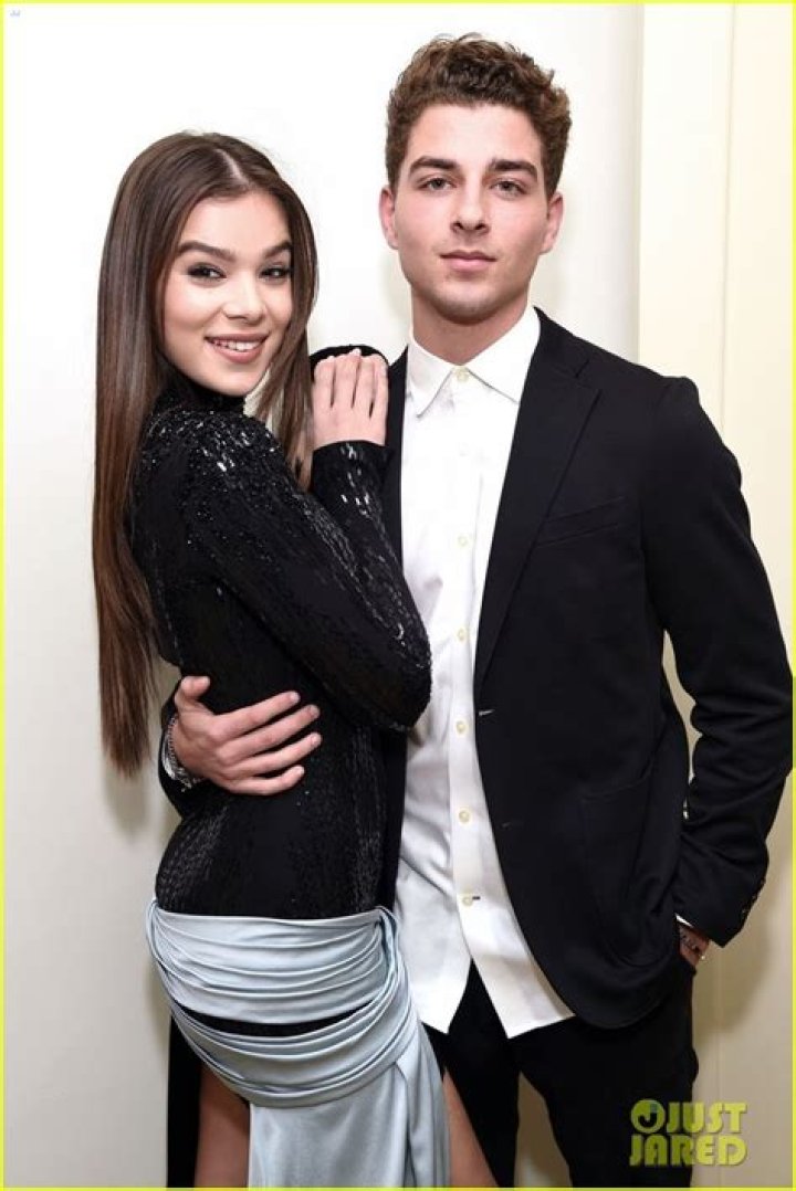 Exploring Hailee Steinfeld's Boyfriend: Who is She Dating in 2023?