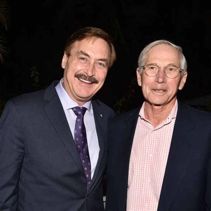 Is Mike Lindell Married Now? The Latest Update on His Relationship Status