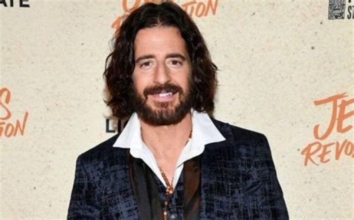 Exploring the Relationship of Jonathan Roumie and His Wife Hannah: A Deep Dive into Their Love Story