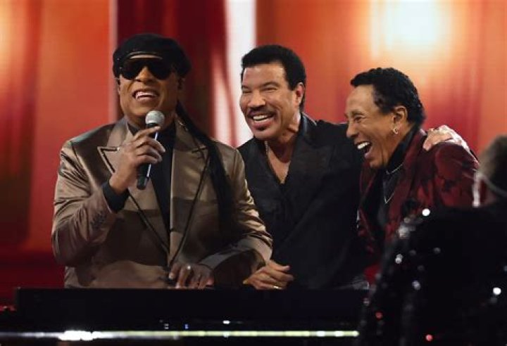 Lionel Richie and Smokey Robinson: The Legends of Motown