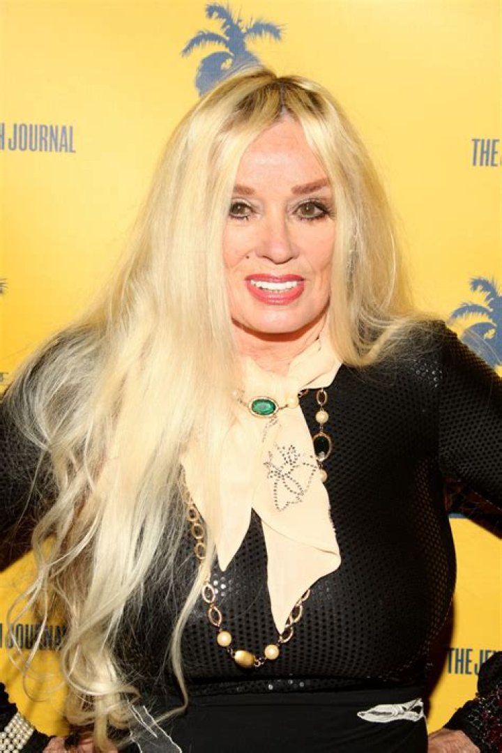 Mamie Van Doren: The Iconic Hollywood Starlet Who Redefined Glamour