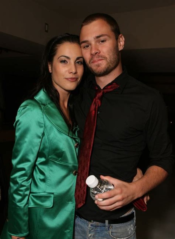 Everything You Need to Know About Patrick Flueger's Wife: A Deep Dive into Their Relationship