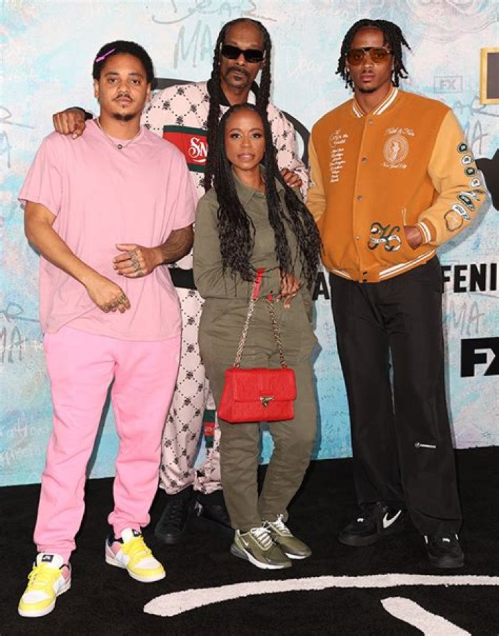 Snoop Dogg's Kids: A Look into the Lives of the Iconic Rapper's Children