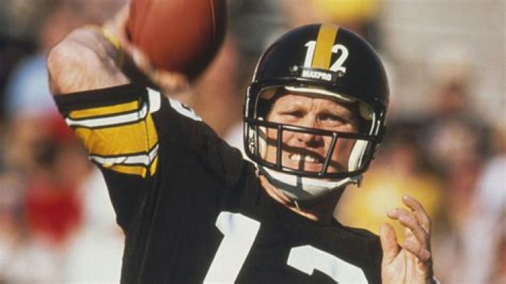 Terry Bradshaw: A Legendary Quarterback Who Defined NFL Greatness