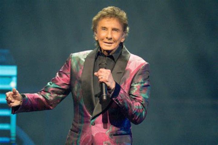 What is Barry Manilow's Net Worth in 2023? A Deep Dive into His Wealth and Success